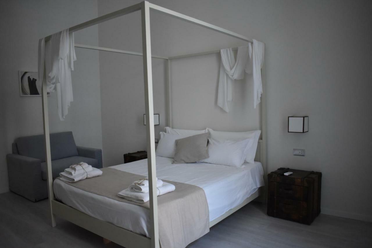 Gatto Bianco Duchessa Bed & Breakfast Bari Ngoại thất bức ảnh